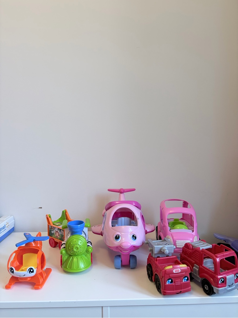 Fisher Price Little People Vehicle Lot